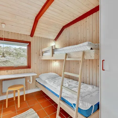 Nice Home In Hvide Sande With Sauna Ferienhaus